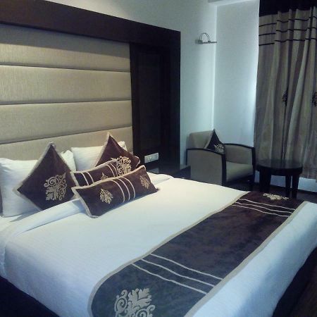 Bluemont Beacon Hotel New Delhi Γκουργκάον Εξωτερικό φωτογραφία