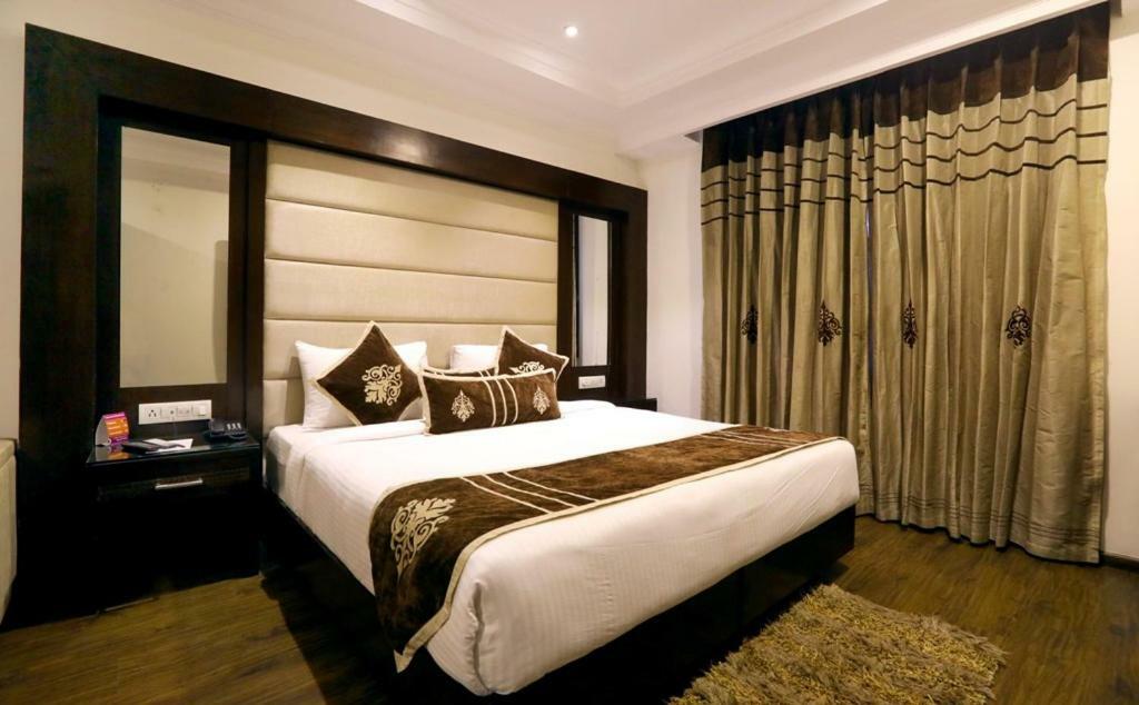Bluemont Beacon Hotel New Delhi Γκουργκάον Εξωτερικό φωτογραφία