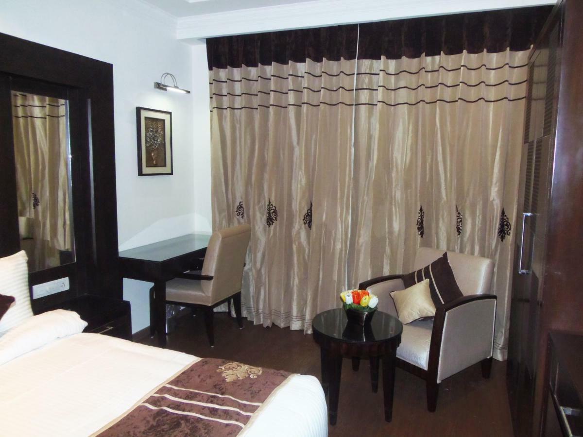 Bluemont Beacon Hotel New Delhi Γκουργκάον Εξωτερικό φωτογραφία