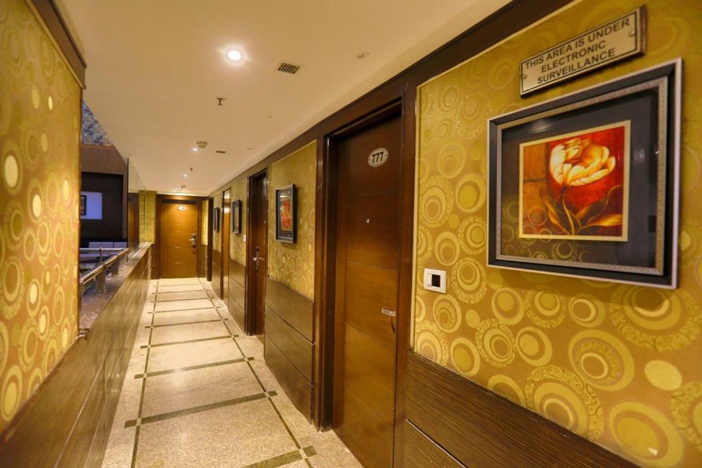 Bluemont Beacon Hotel New Delhi Γκουργκάον Εξωτερικό φωτογραφία