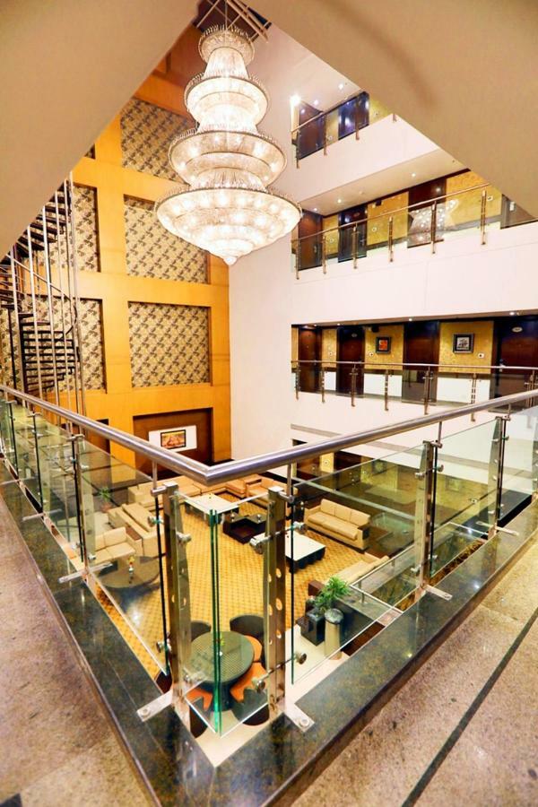 Bluemont Beacon Hotel New Delhi Γκουργκάον Εξωτερικό φωτογραφία