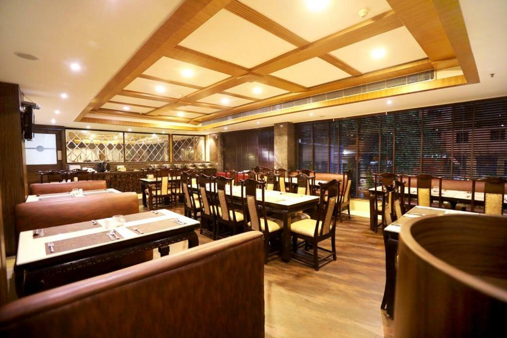 Bluemont Beacon Hotel New Delhi Γκουργκάον Εξωτερικό φωτογραφία